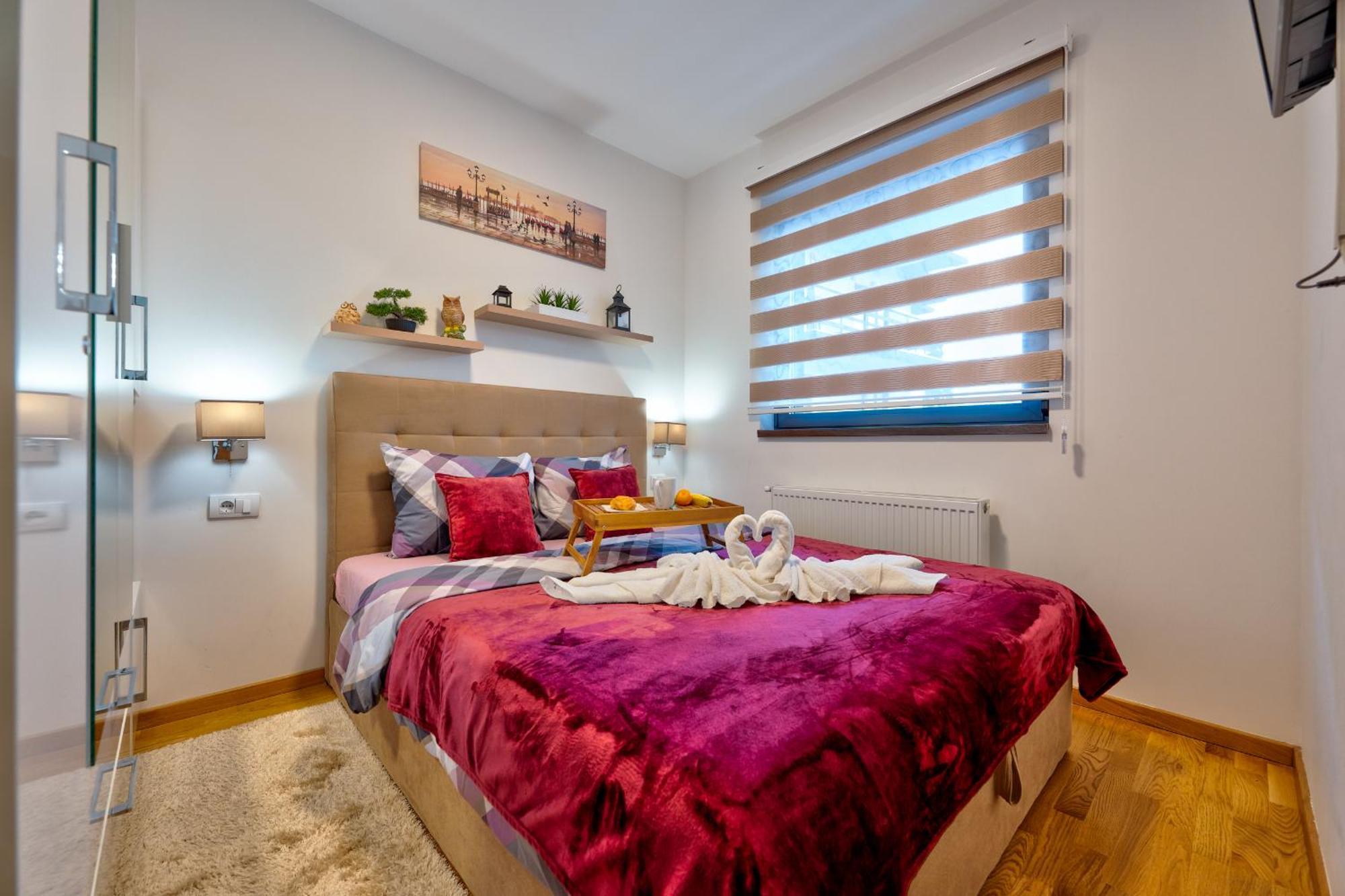 Aroma Apartmani ซลาตีบอร์ ภายนอก รูปภาพ