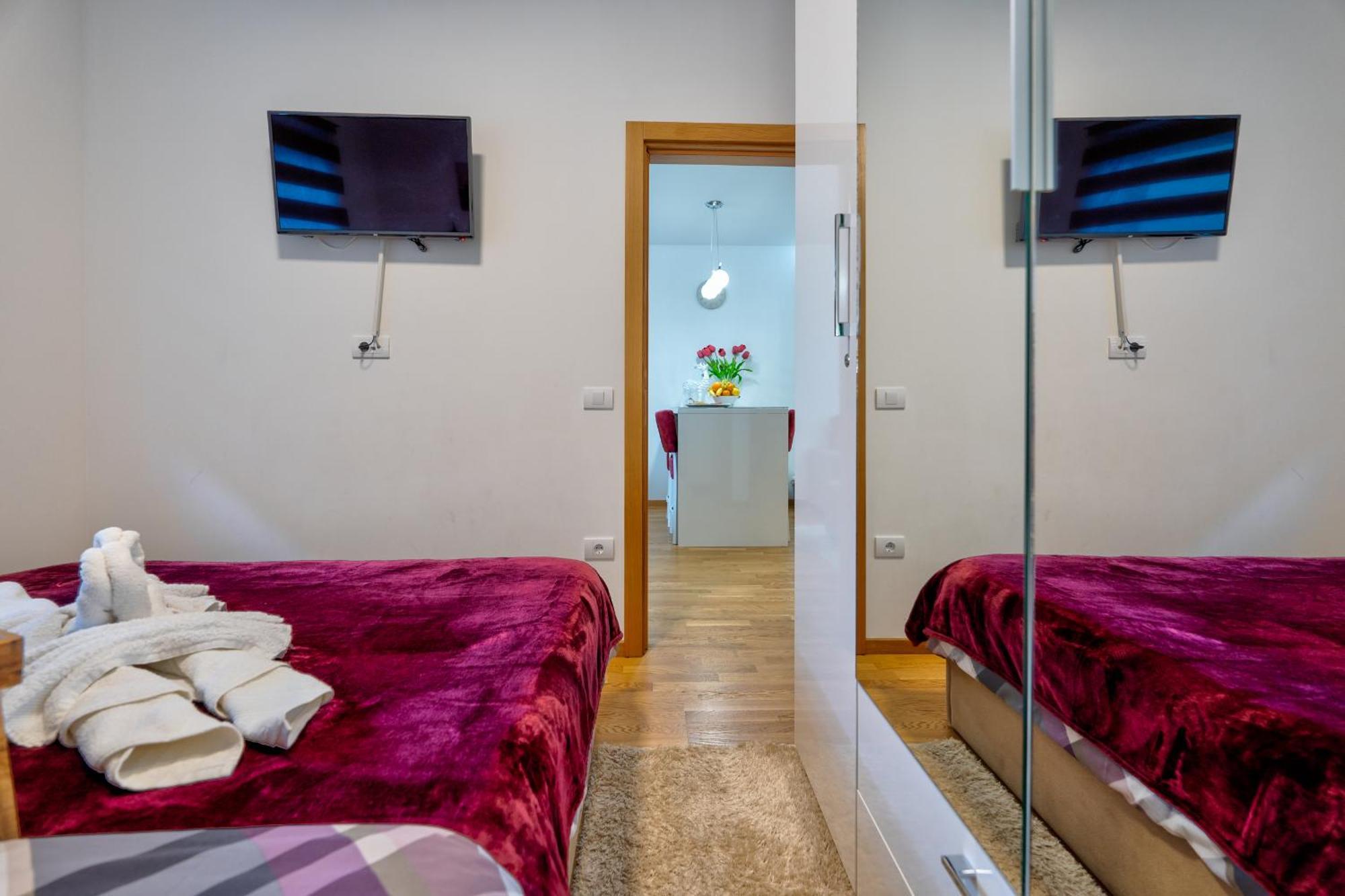 Aroma Apartmani ซลาตีบอร์ ภายนอก รูปภาพ